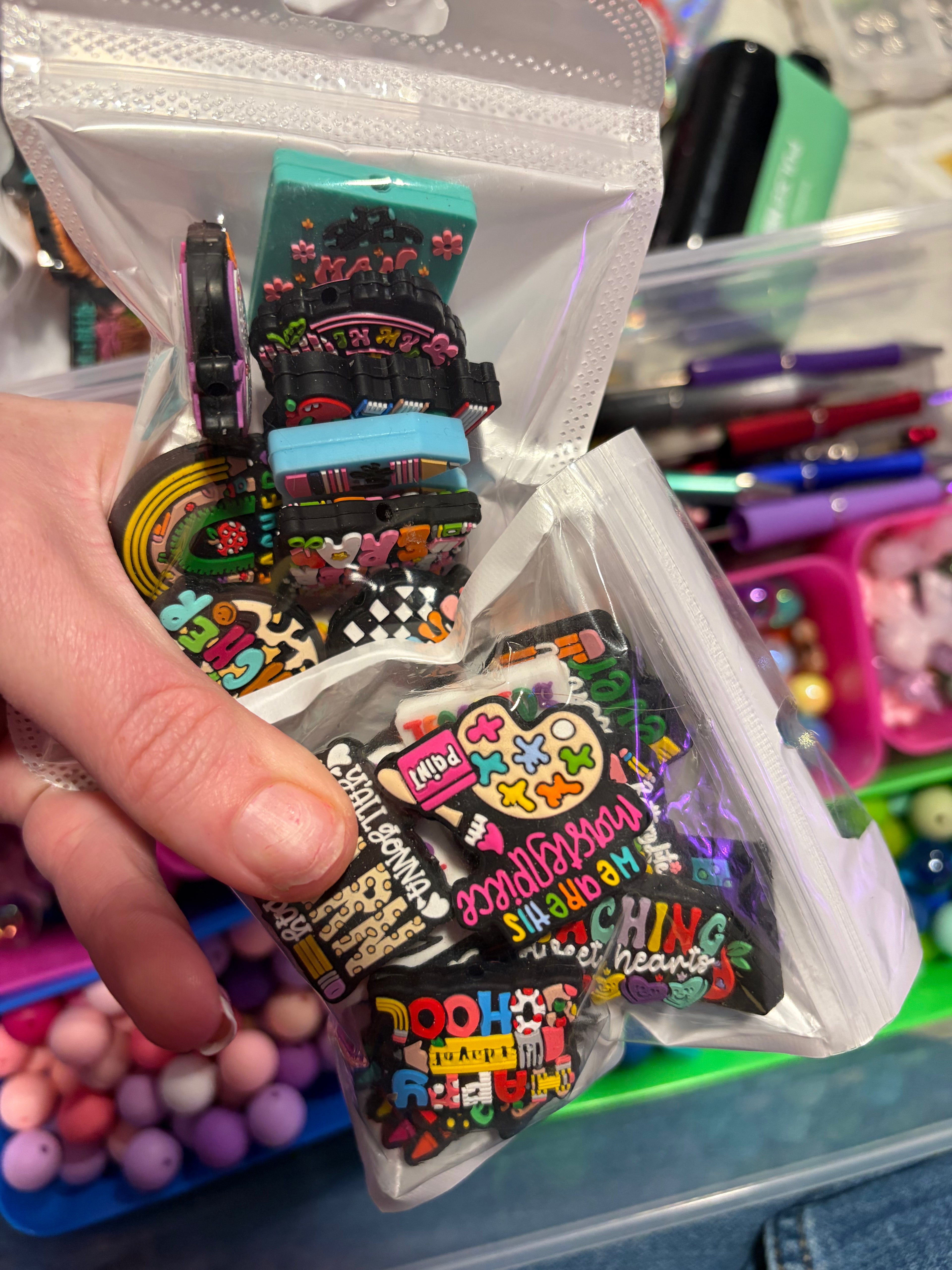Pen focal bags